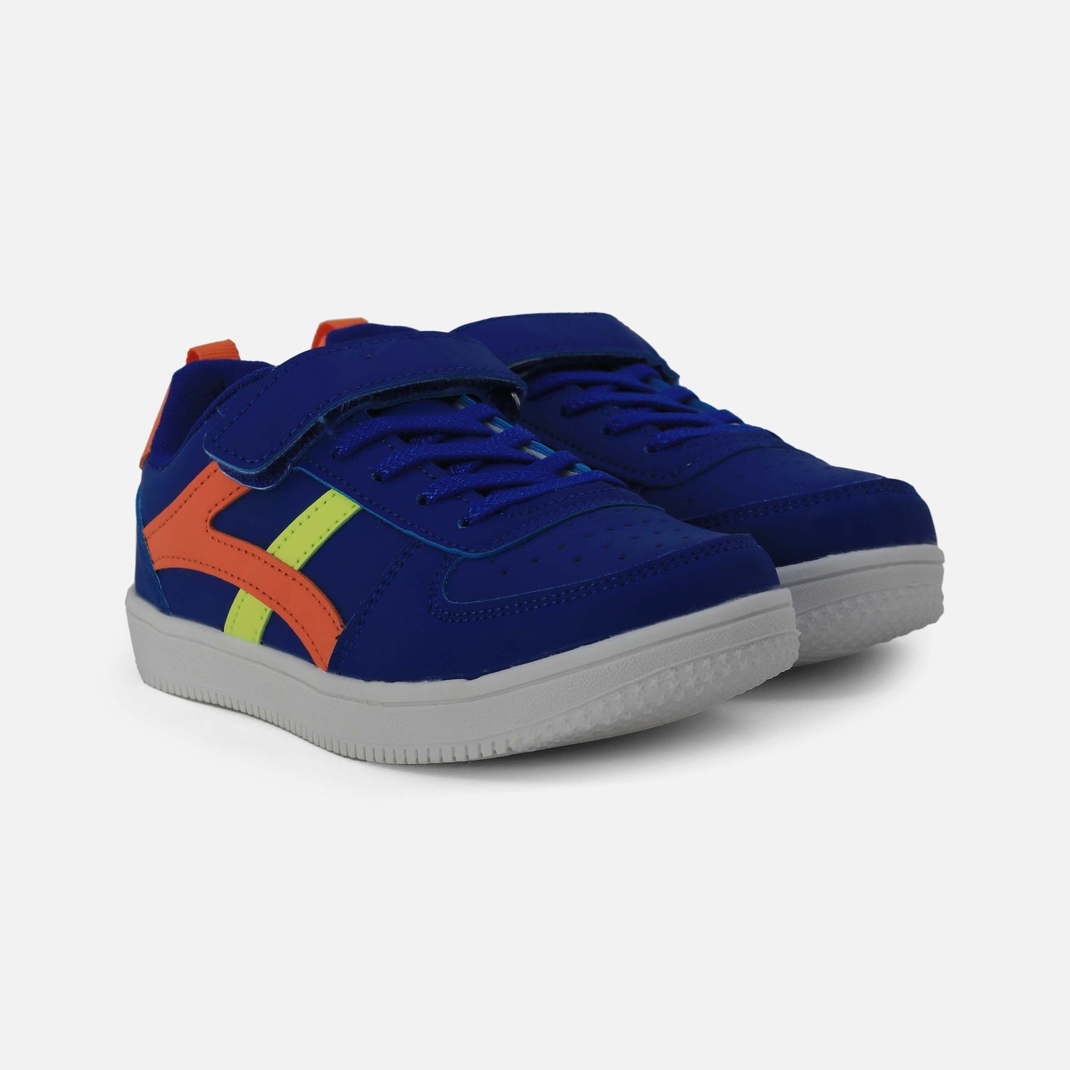 BOYS VELCRO SNEAKERS