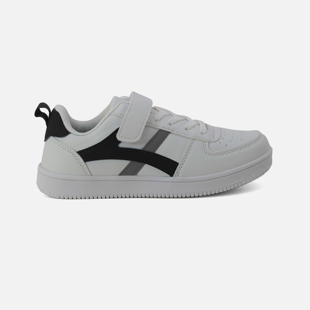 BOYS VELCRO SNEAKERS