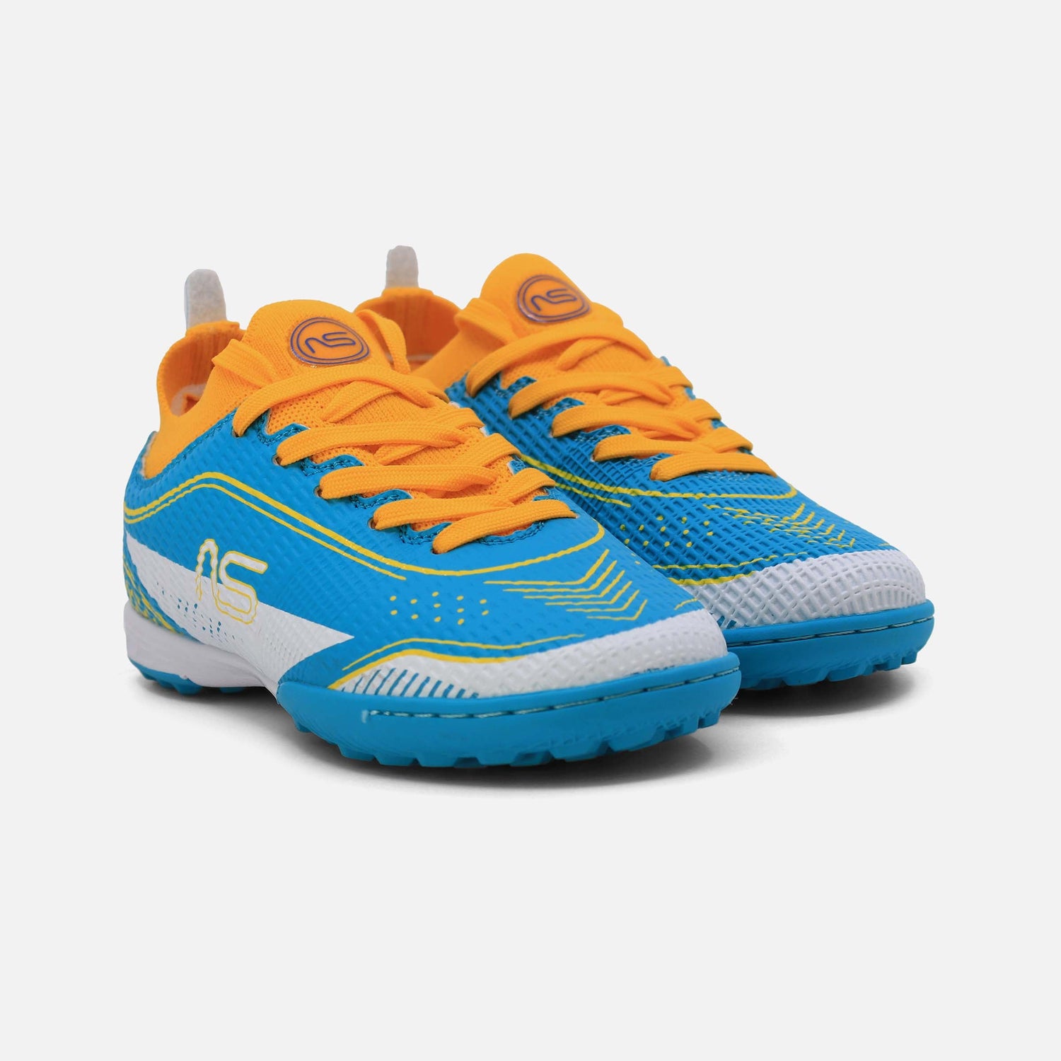 BOYS SPORTS TURF & COURT SHOES