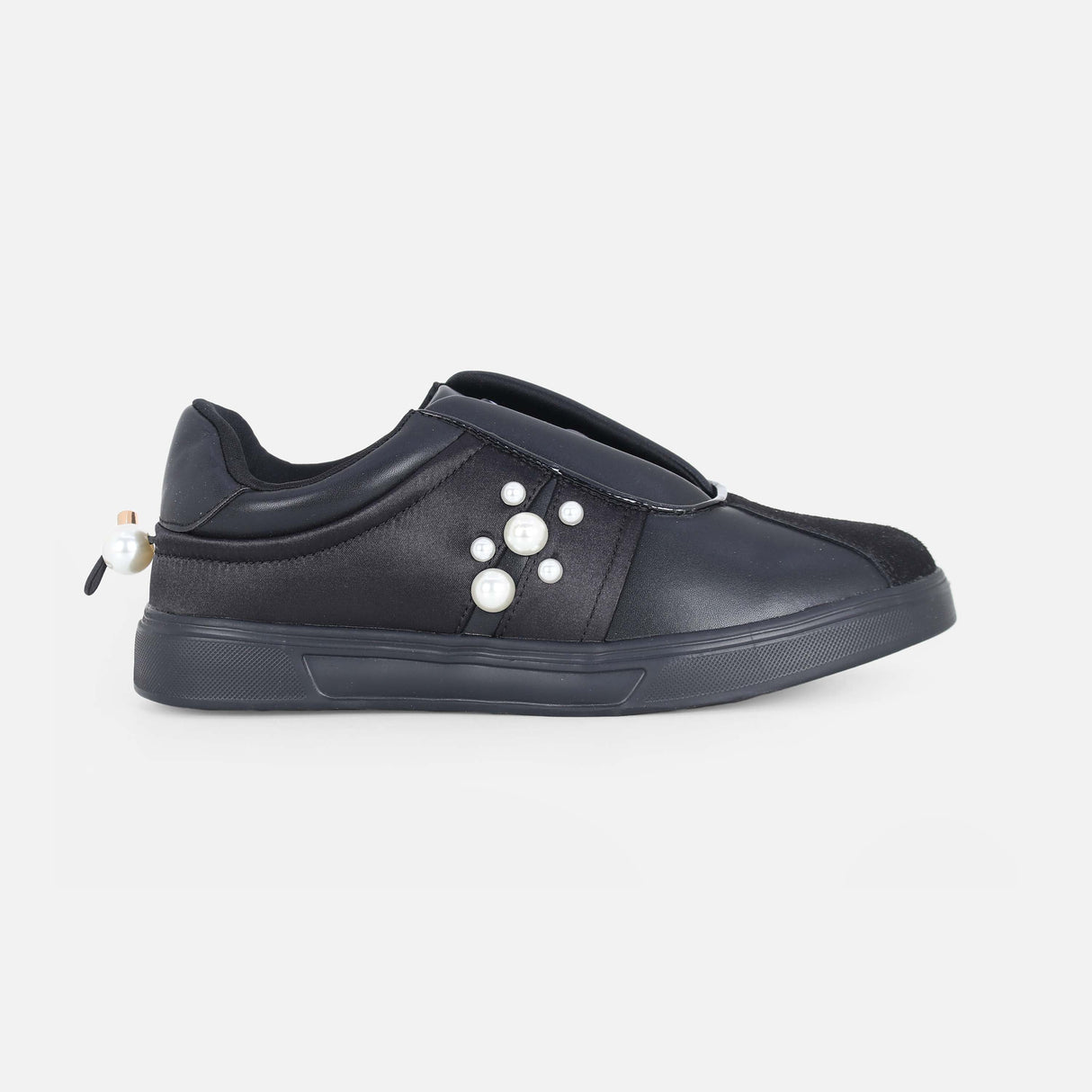 LADIES CASUAL SLIP-ON SHOES
