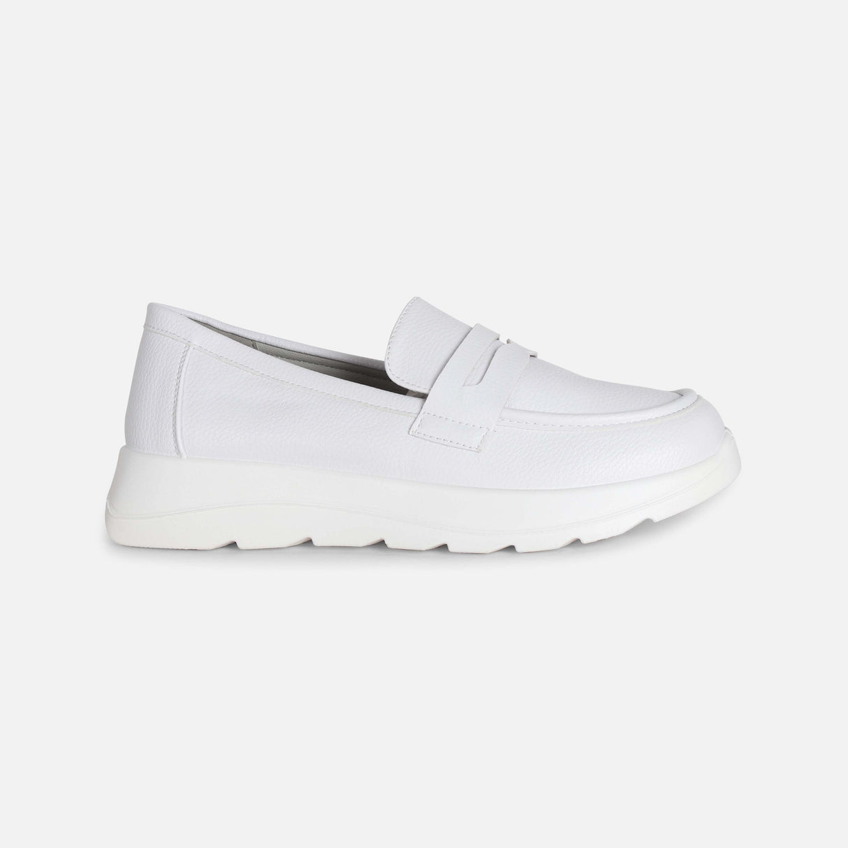 LADIES CASUAL SLIP-ON SHOES