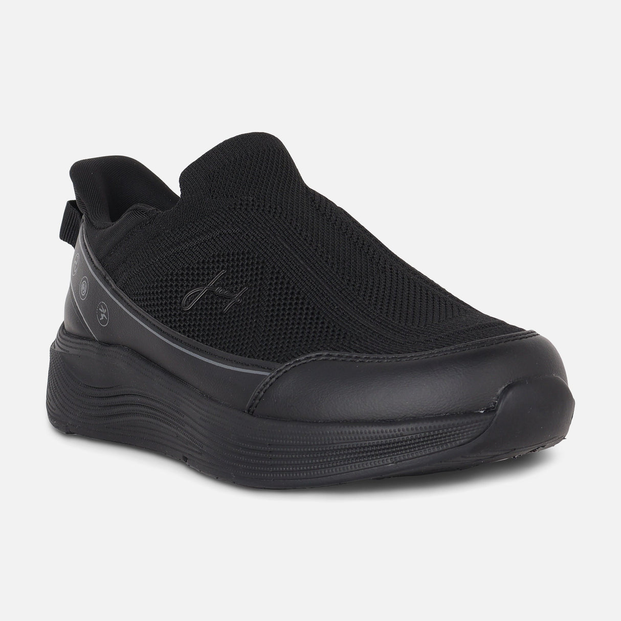 BOYS SPORTS SHOES