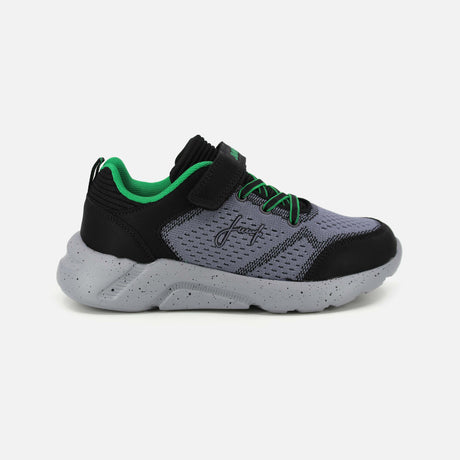 BOYS SPORTS SHOES