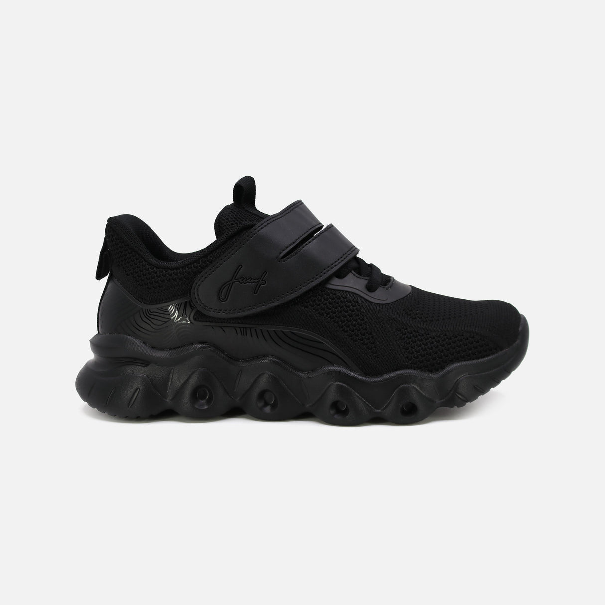 BOYS SPORTS SHOES