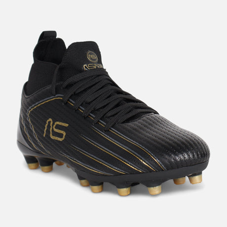 BOYS SOCCER SLIP-ON SHOES