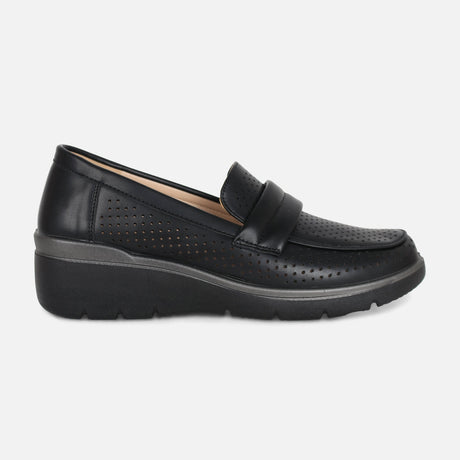 LADIES CASUAL SLIP-ON SHOES