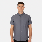 Men Basic Oxford Short Sleeve Shirt