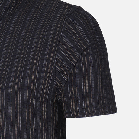 Men Structure T-Shirt Henley Neck